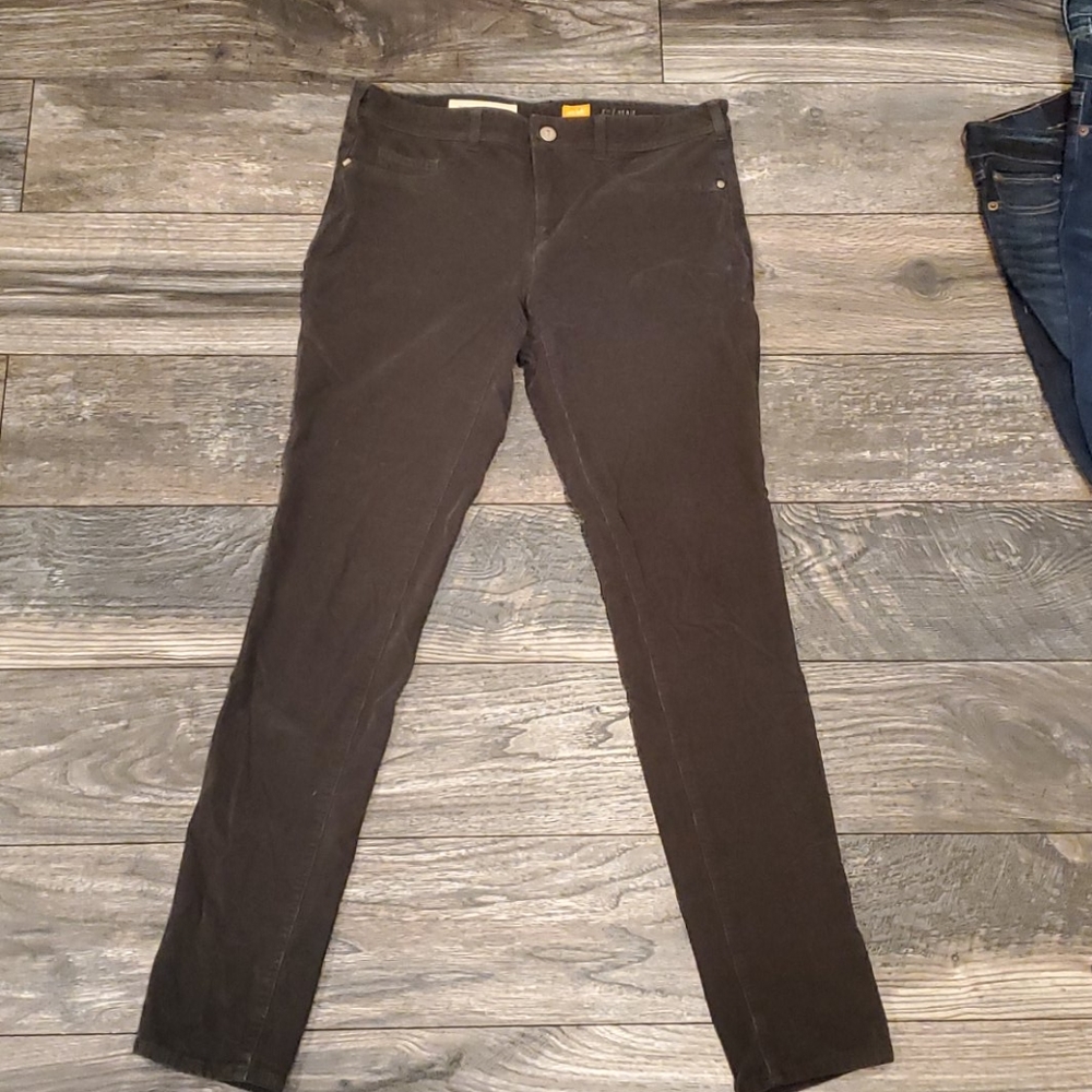 Pilcro corduroy pants!